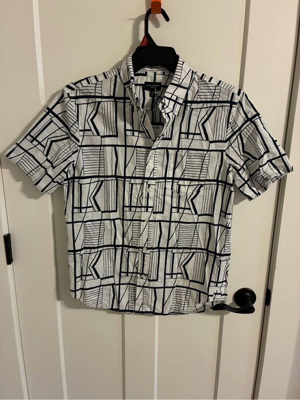 Club Monaco White Short-Sleeve Button-Up Shirt with Black Geometric Grid